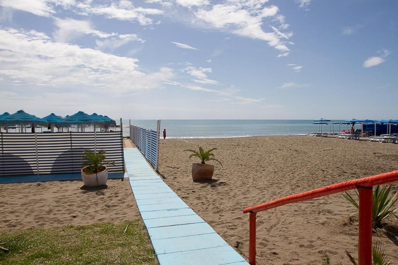 Carihuela Apartment Торемолинос Екстериор снимка