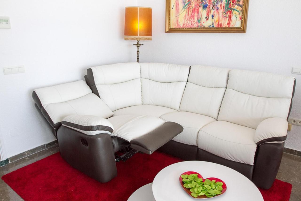 Carihuela Apartment Торемолинос Екстериор снимка